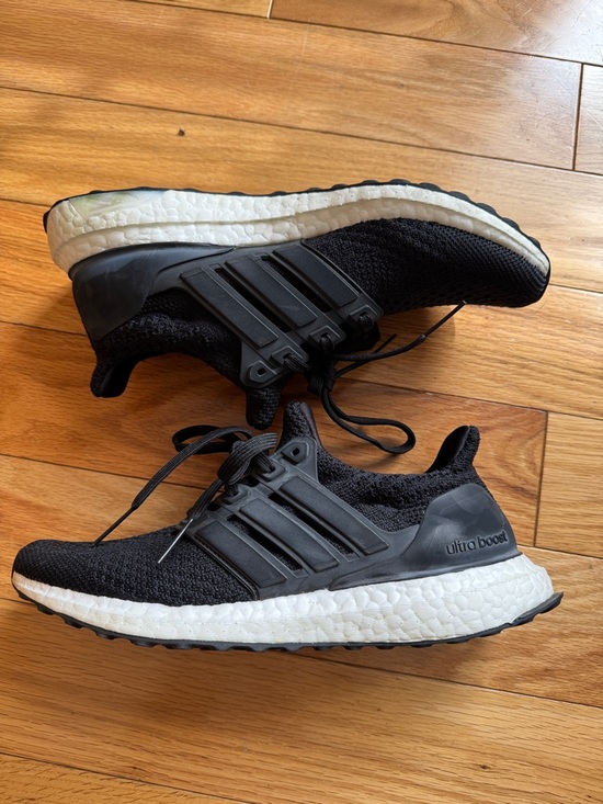 adidas Shoes - adidas Ultra Boost Women’s Sneakers